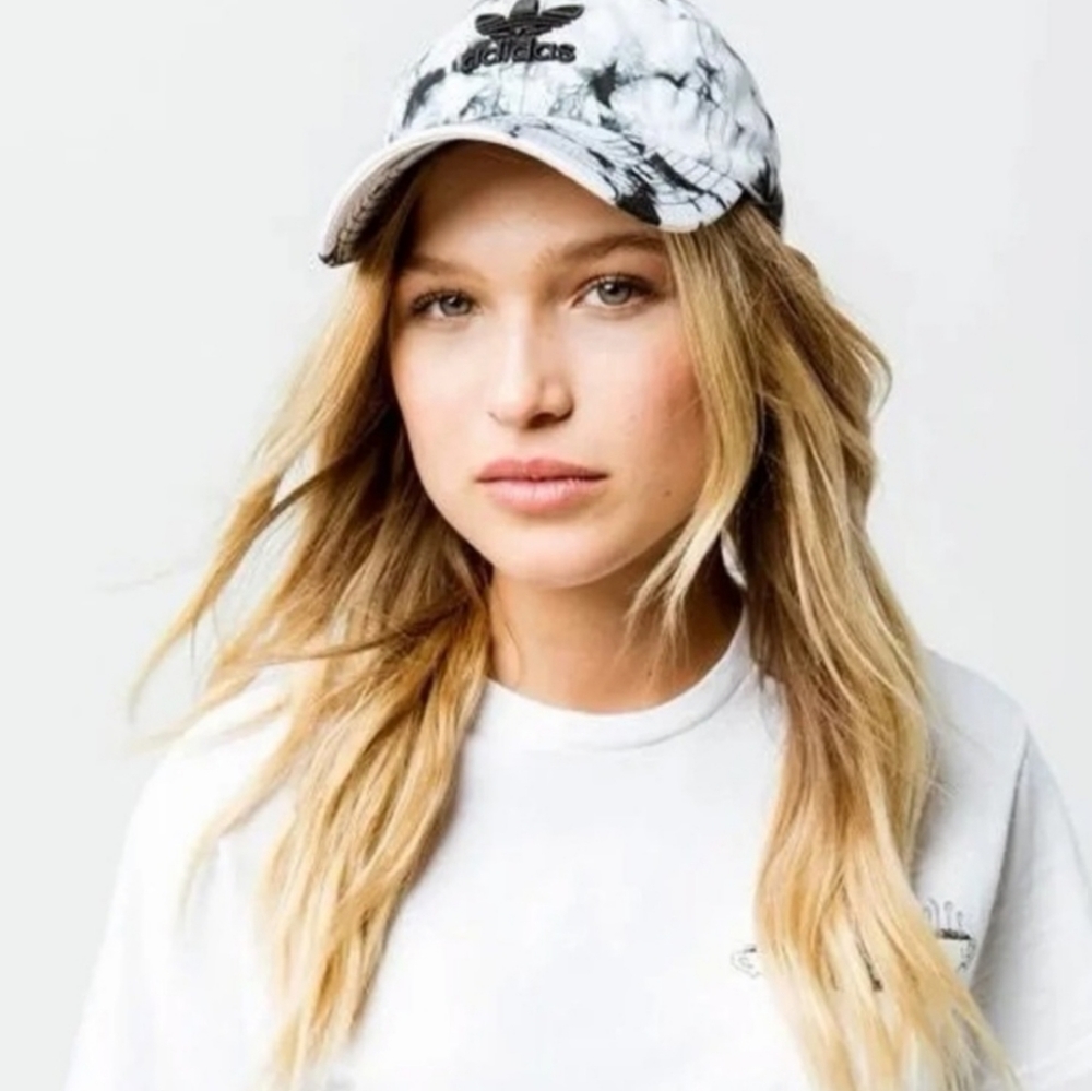 Adidas Tie Dye Washed Colorways baseball Cap - Picture 2 of 11